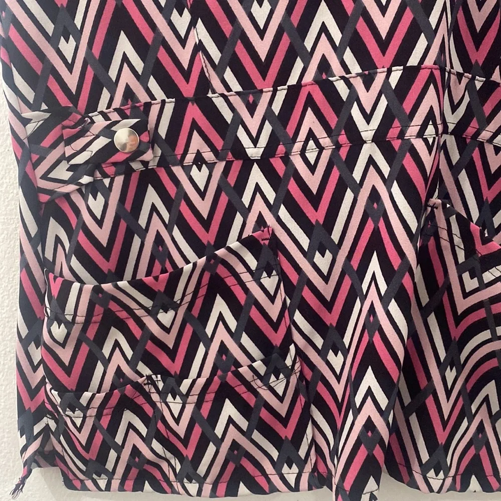 Scrub top - Picture 2 of 3